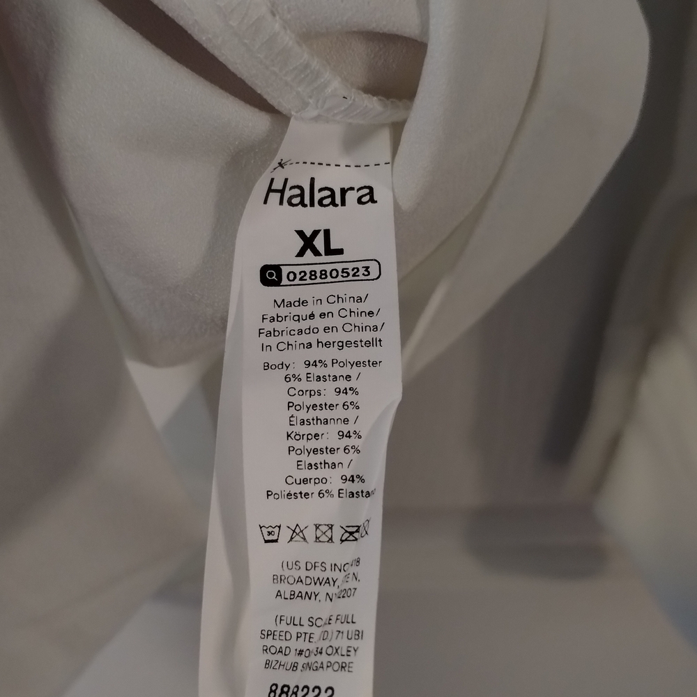 Nwot HALARA White V Neck Blouse - Picture 6 of 8